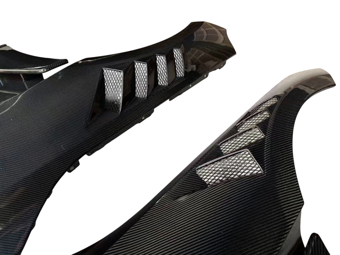 G87 Vended Carbon Fiber Fenders