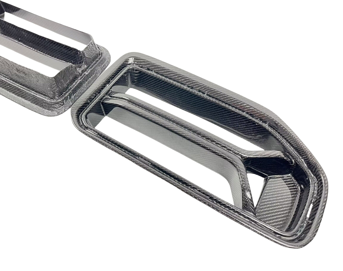 G87 M2 Carbon CSL Grill