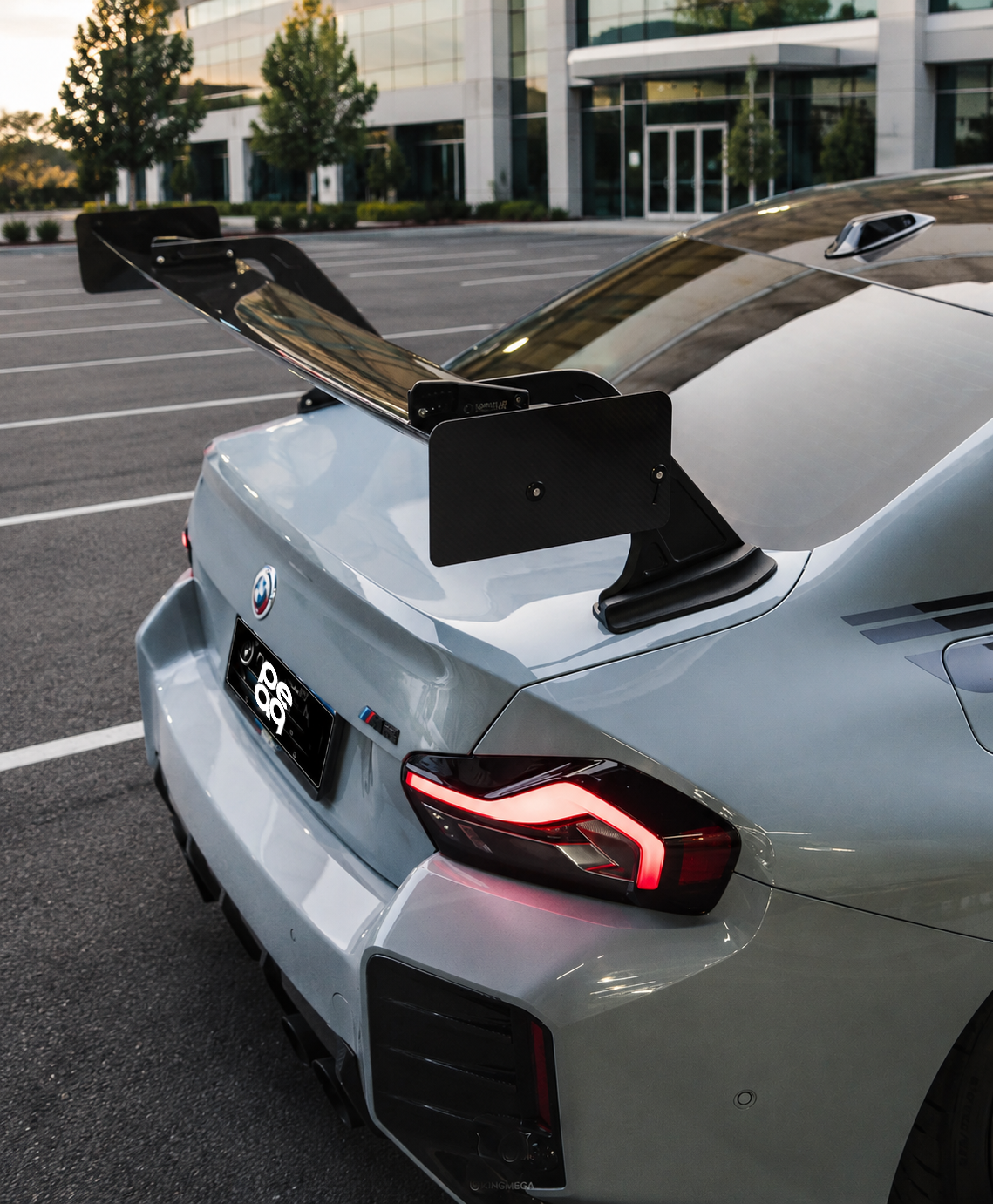 G87 M2 Carbon Fiber Race Wing